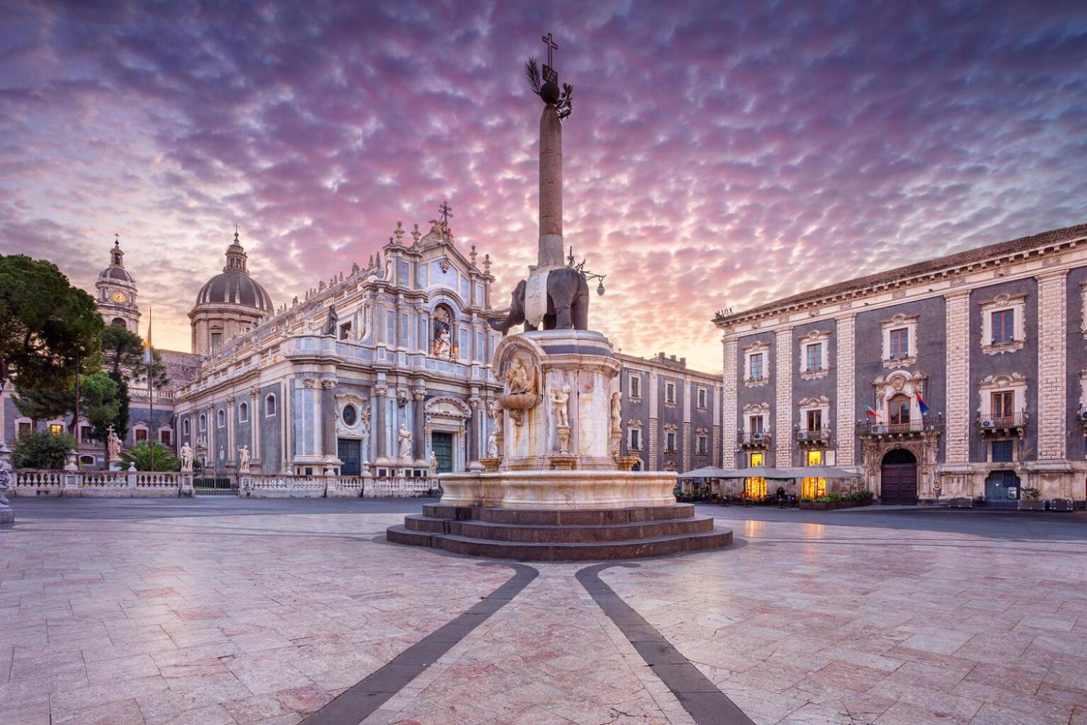 Ricci Palace Suites Catania Bagian luar foto