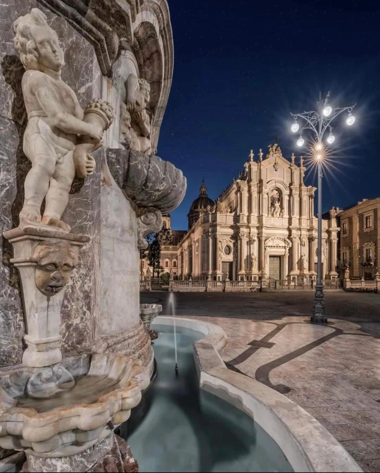 Ricci Palace Suites Catania Bagian luar foto