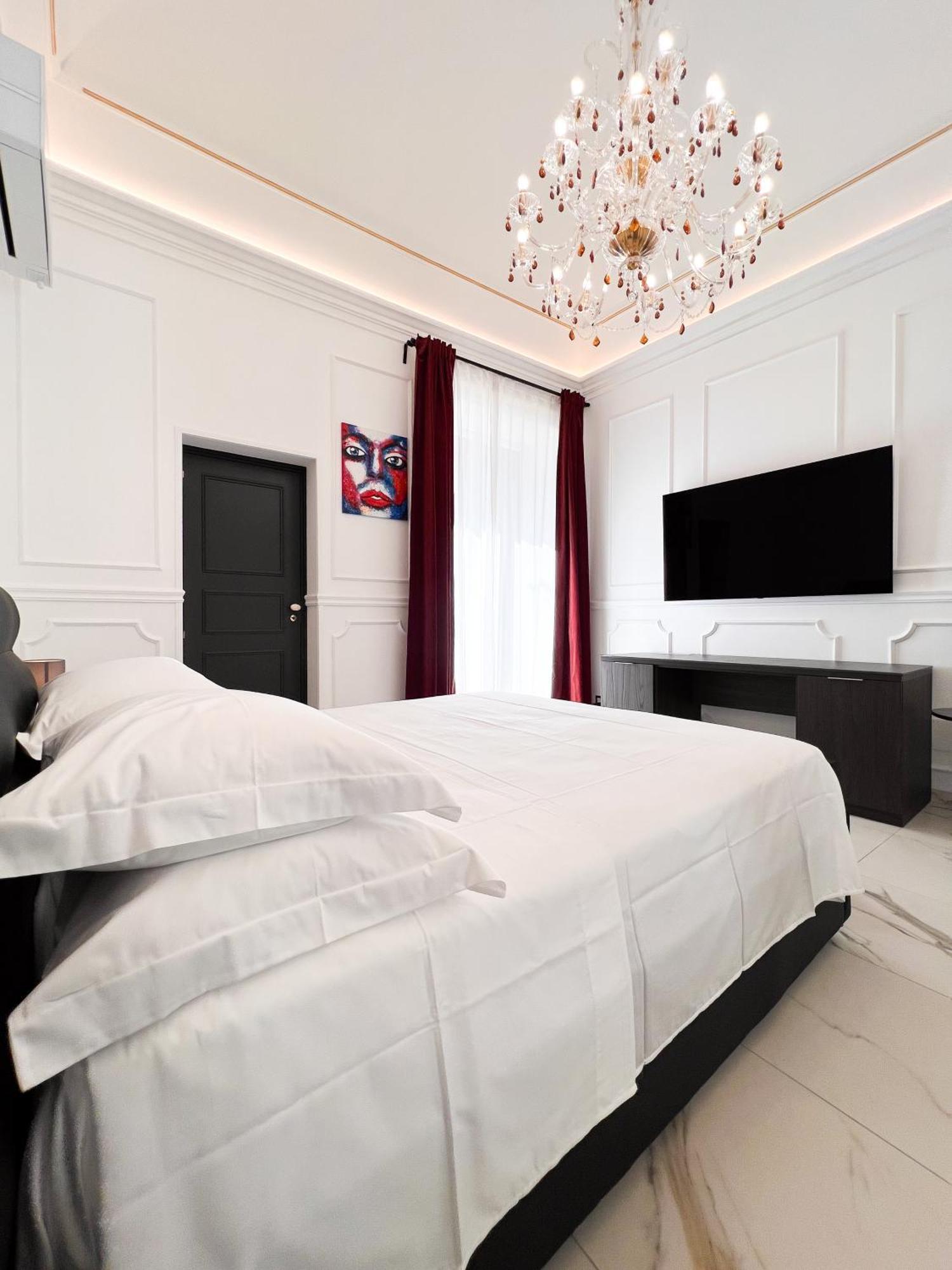 Ricci Palace Suites Catania Bagian luar foto