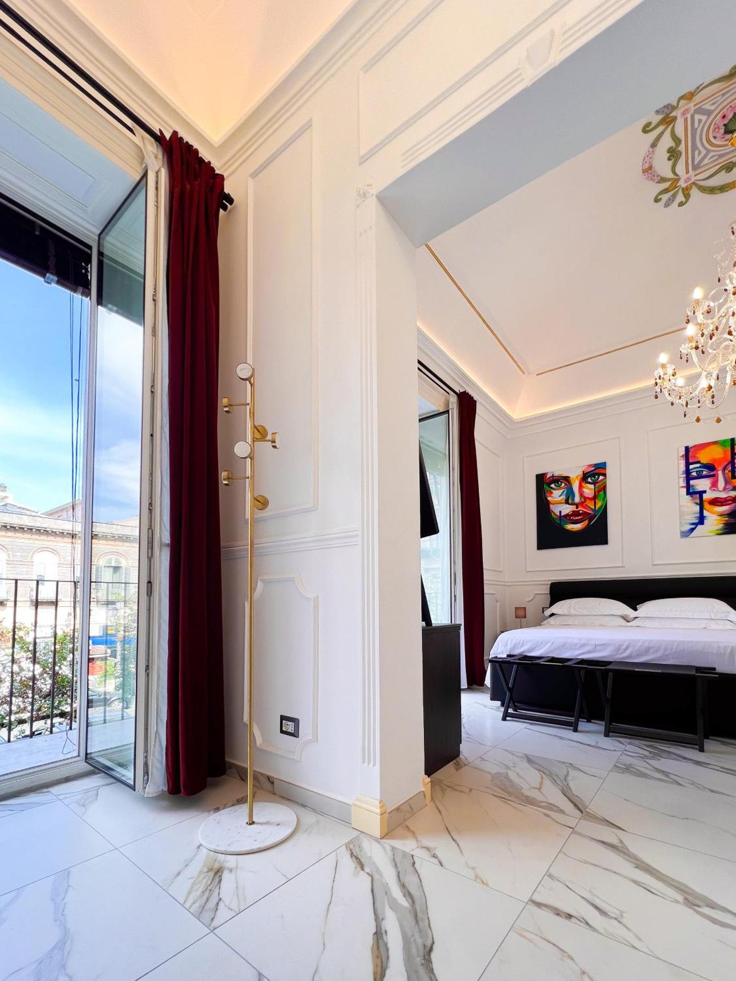Ricci Palace Suites Catania Bagian luar foto