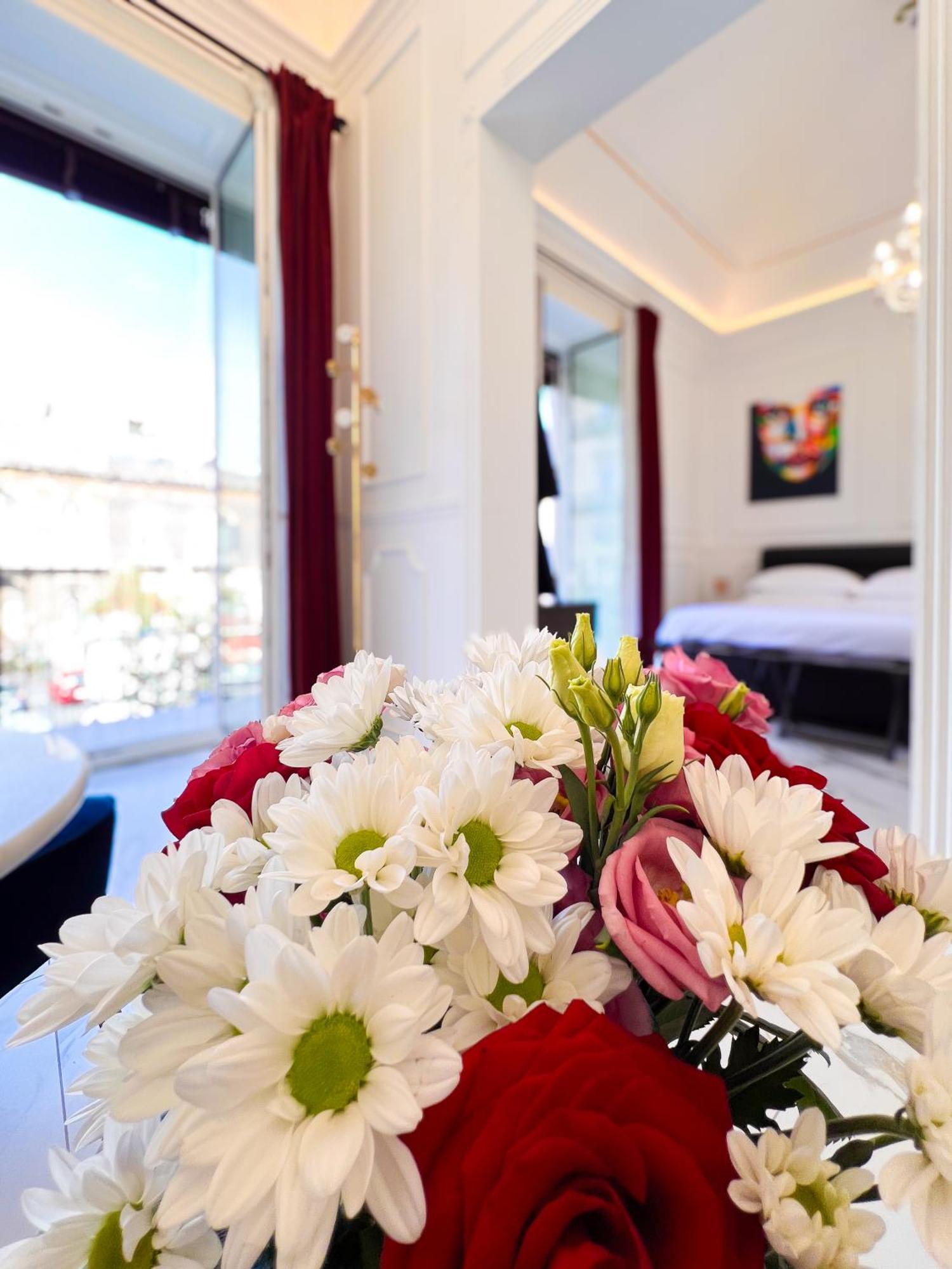 Ricci Palace Suites Catania Bagian luar foto