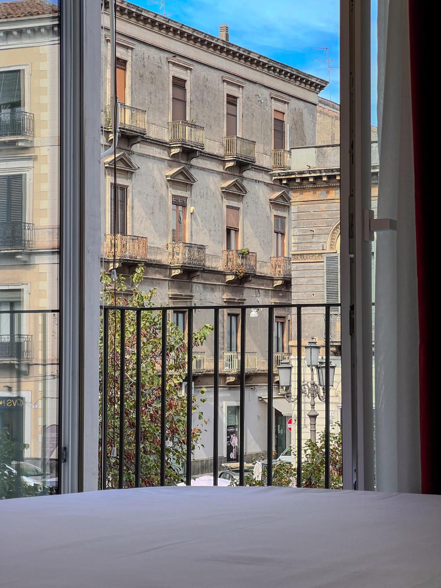 Ricci Palace Suites Catania Bagian luar foto